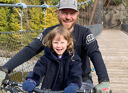 A picture of Benny Sidelinger.